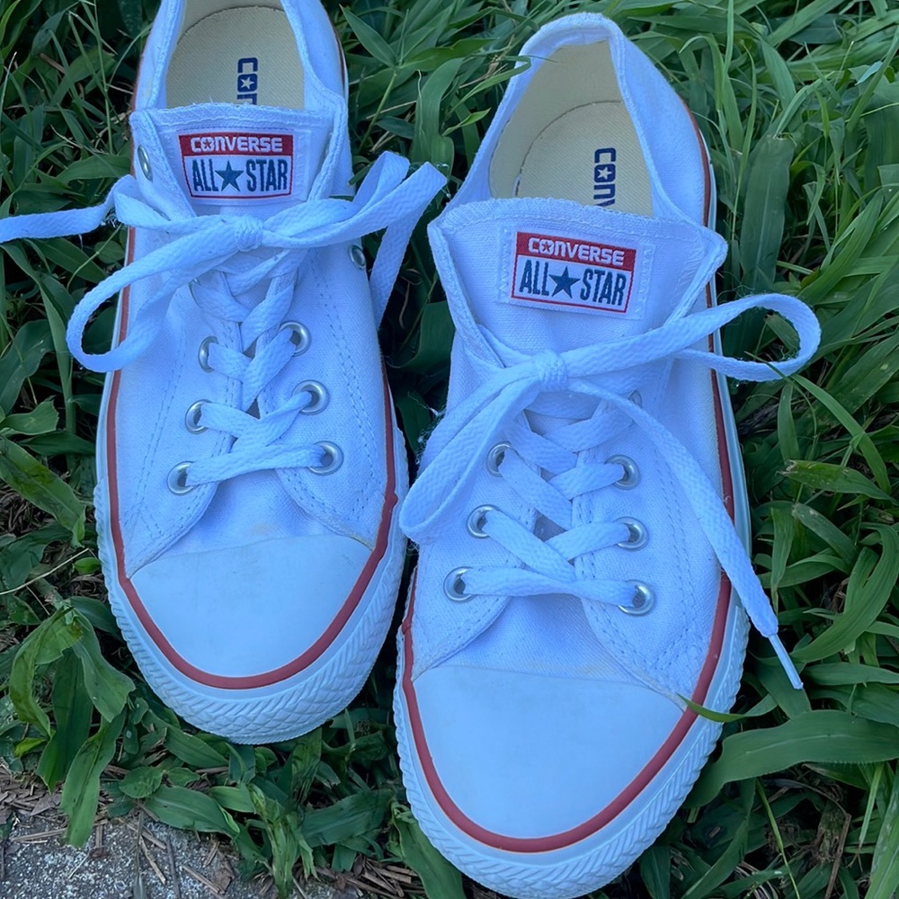 White converse